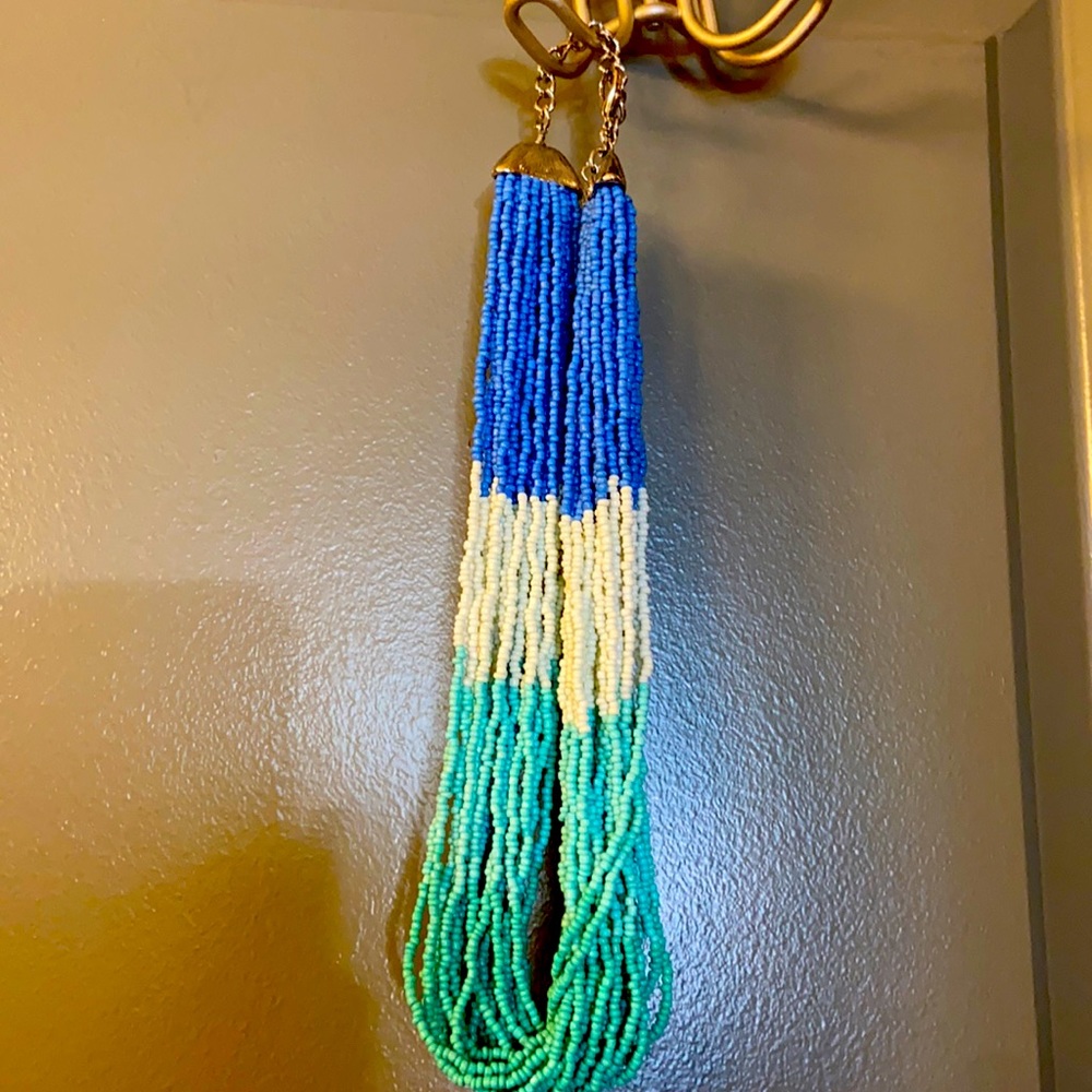 3 color layered beaded necklace.